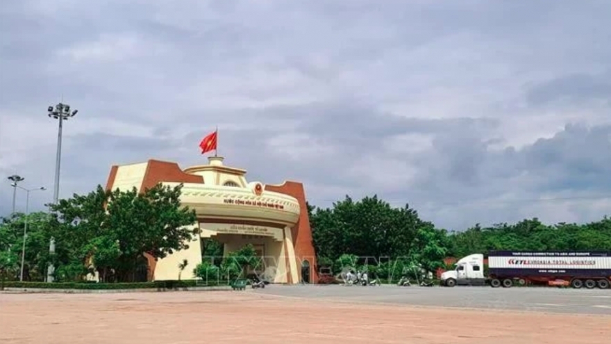'Single-Stop' procedure at Lao Bao-Densavan border gate halted